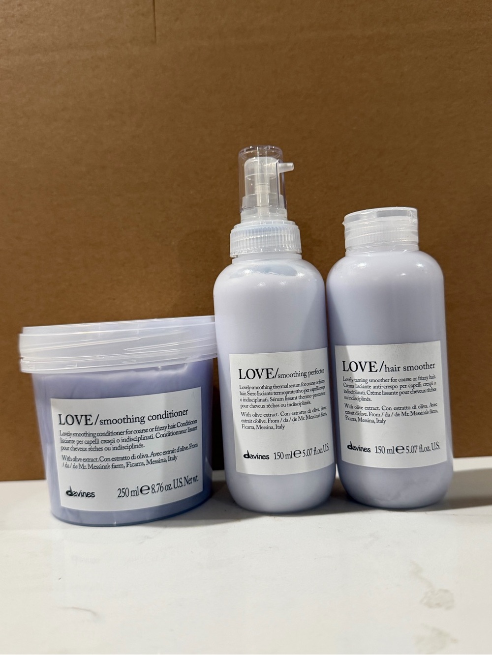 New Davines LOVE Smoothing Anti-Frizz Conditioner  250ml + Perfector + Smoother